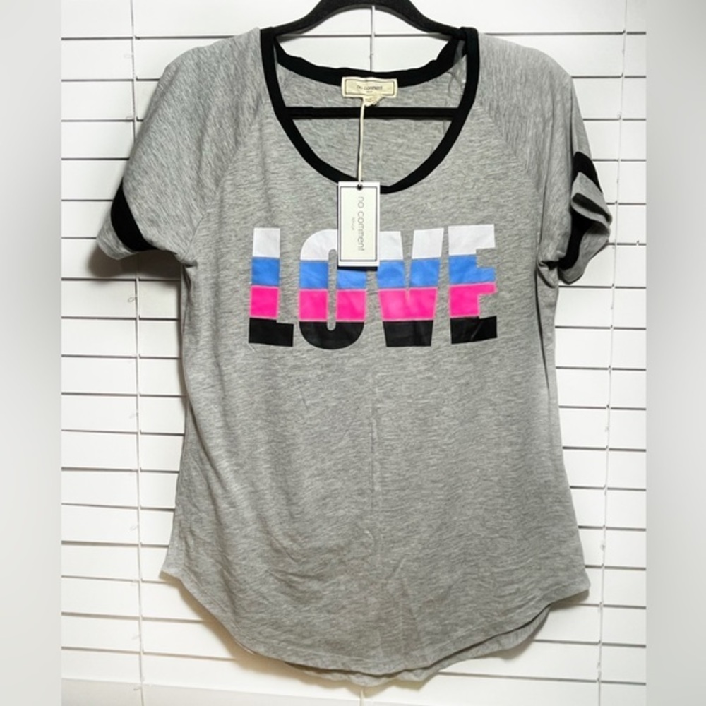 New‎ no comment Gray Women’s Short Sleeve top Sz L
